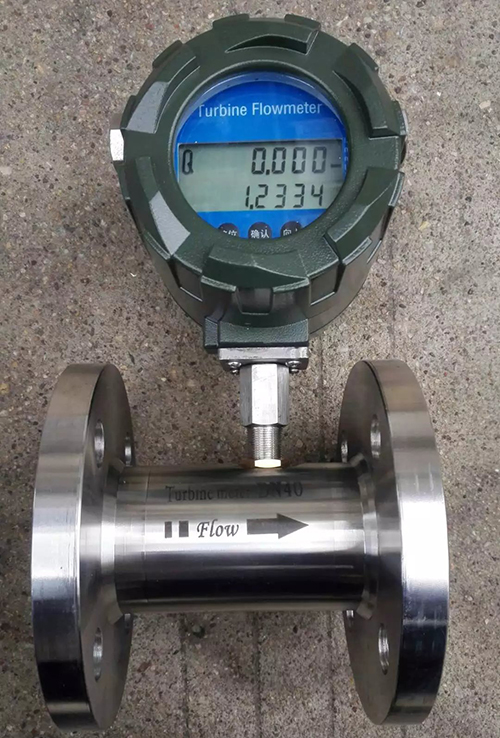 一体化液体涡轮流量计产品图